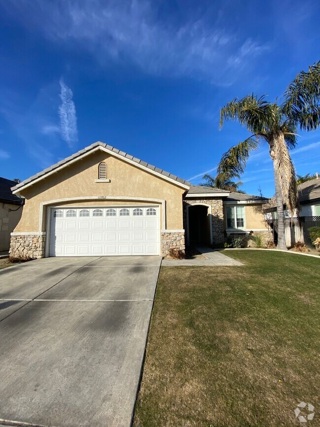 Building Photo - Gated home in Brighton Estates