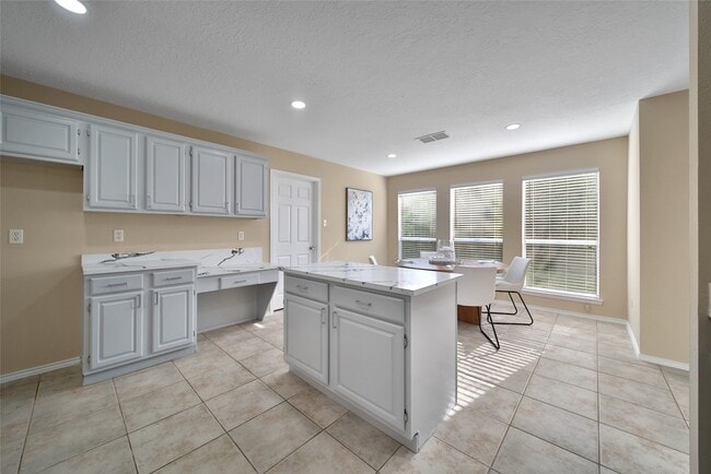 Photo - 1230 Birchstone Dr