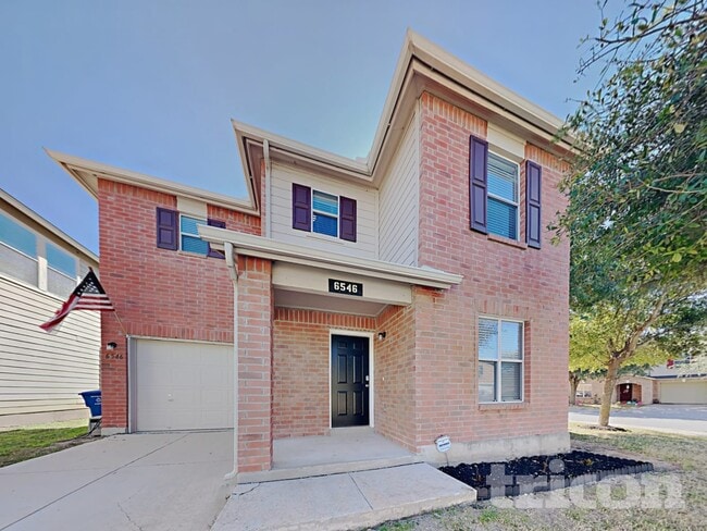 Photo - 6546 Benwood Crest