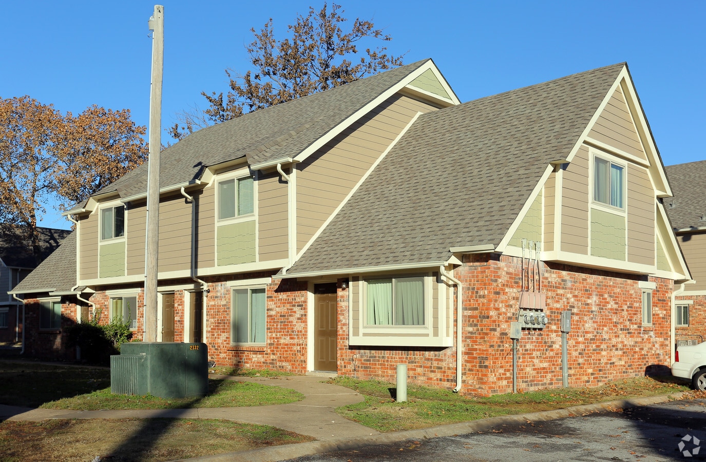 Windsor Village Apartments - Windsor Village Apartments