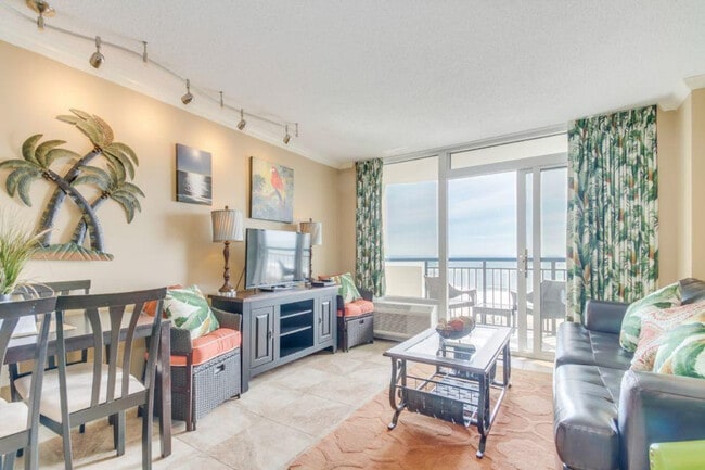 Building Photo - 2301 N Ocean Blvd Rental