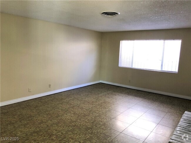 Building Photo - 4729 Cinderella Ln Rental