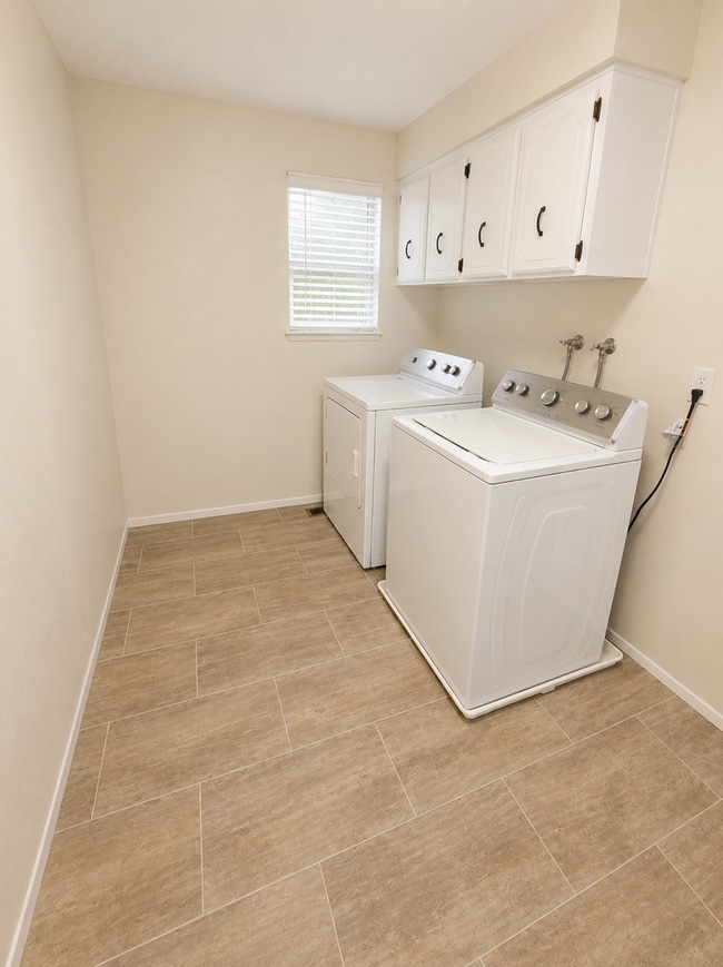Photo - Must See 3 BED/2 Bath Rambler in Yelm Available 8/10/26! Close to JBLM!!!
