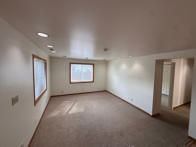 Photo - SeaTac rambler ready for its next residents!
