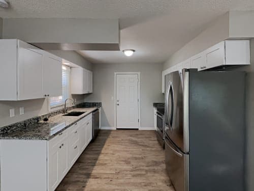 Photo - 5717 W 17th St