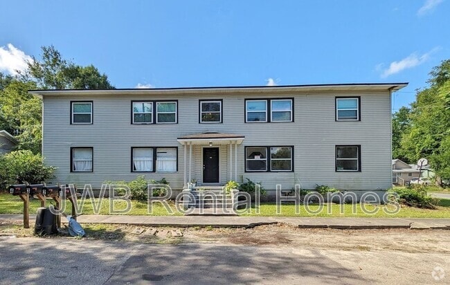 Building Photo - 2824 Fleming St Unit #2 Rental