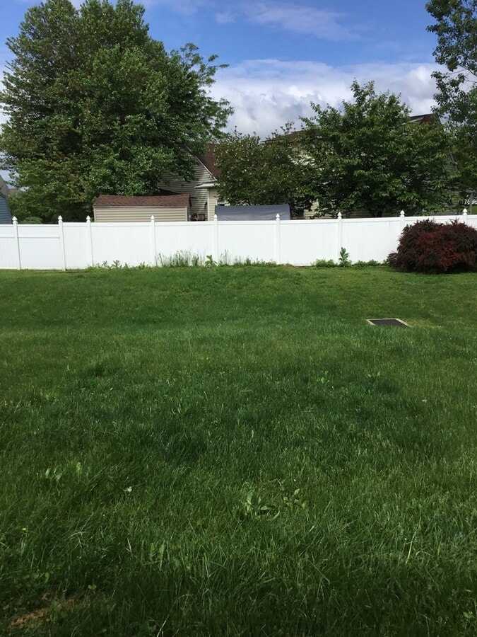 Photo - 413 S Plum St