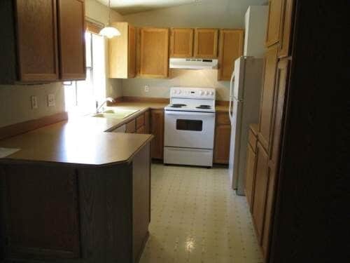 Photo - 2 Bedroom 1 Bathroom Rambler walking dista...