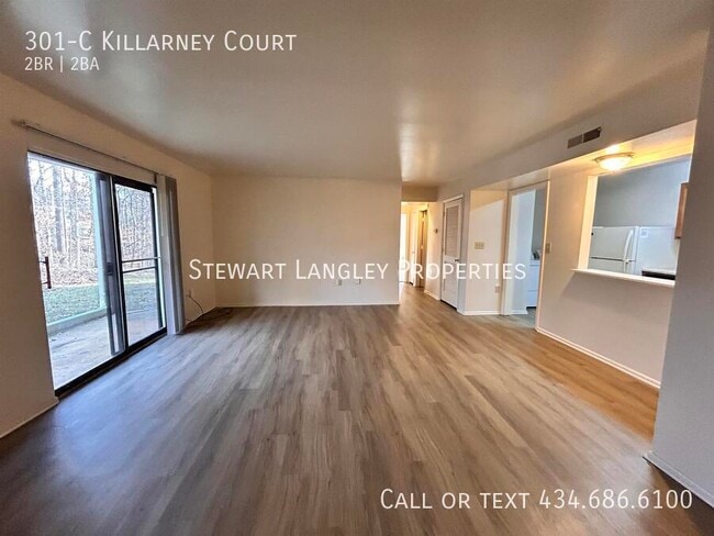 Photo - 301 Killarney Ct