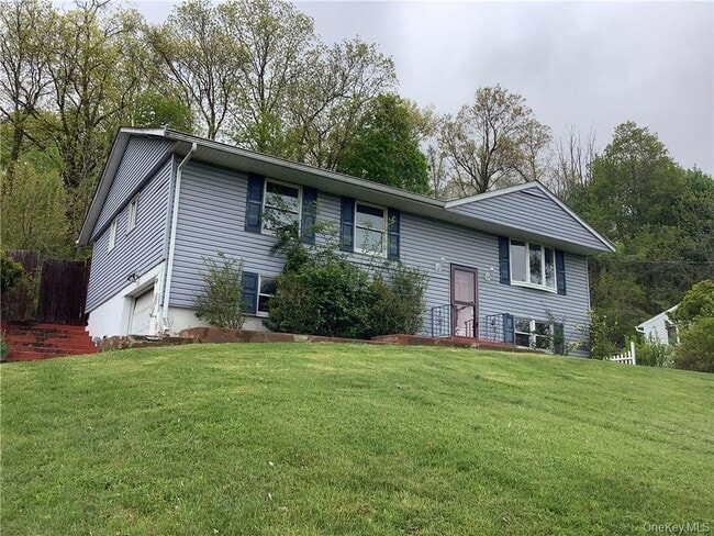 Building Photo - 19 Mountain View Dr