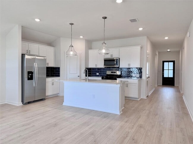 Photo - 1821 Lazy Acrs St