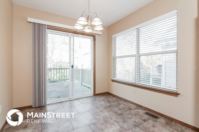 Photo - 2814 Plum Leaf Cir