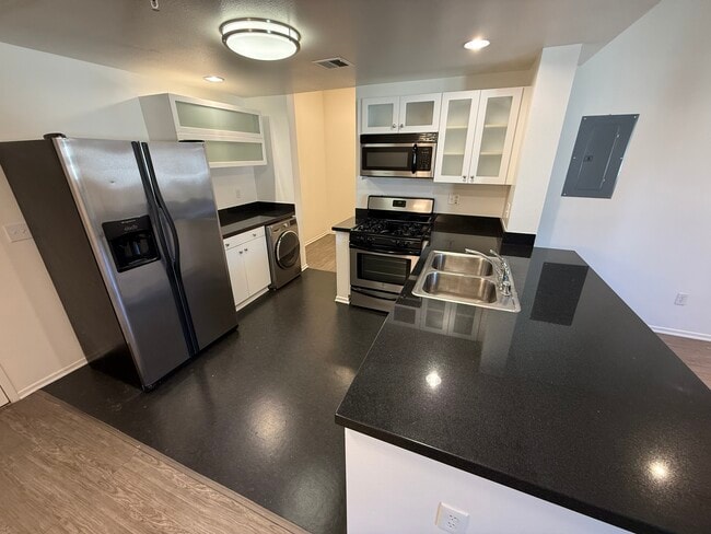 Photo - Bixel at Fifth