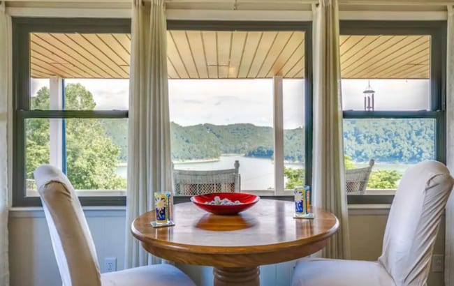 Building Photo - 1692 Falling Water Rd