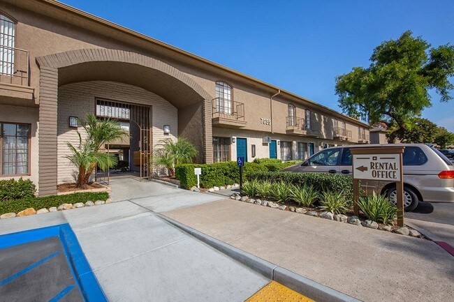 Buena La Vista Apartment Homes For Rent In Park Ca Forrent Photo Buena La Vista Apartment Homes