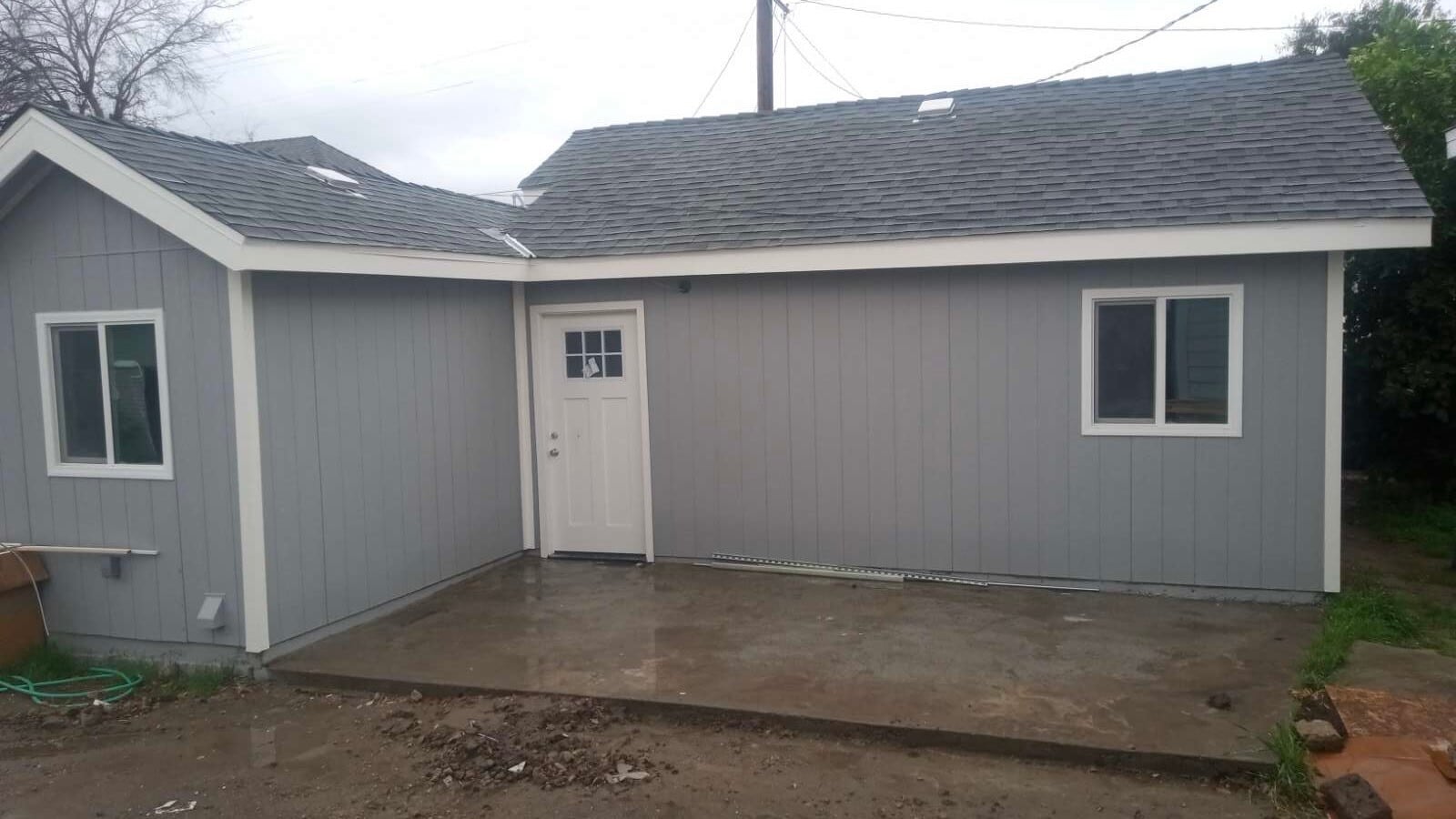 Photo - 690 W 8th St