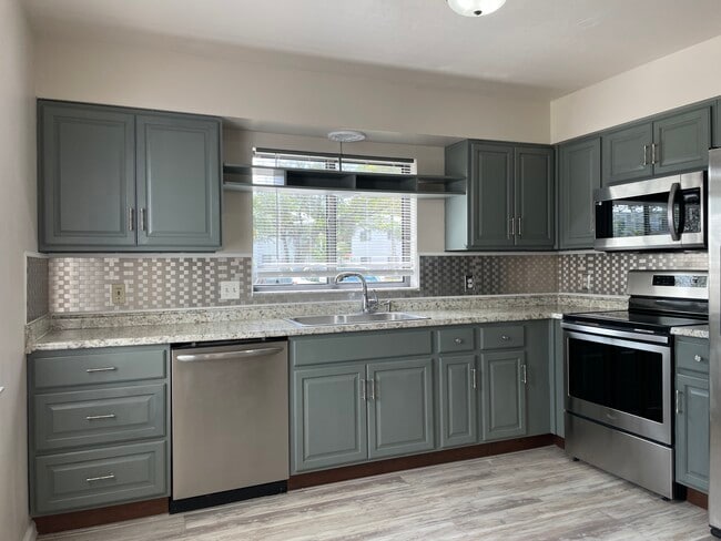 Photo - 11943 Corinne Lee Ct