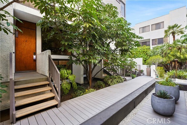 Building Photo - 500 E Del Mar Blvd