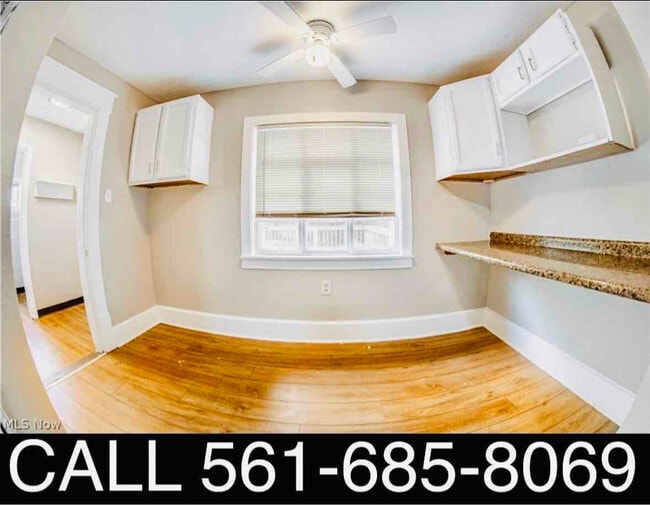 Photo - 78 E Mapledale Ave