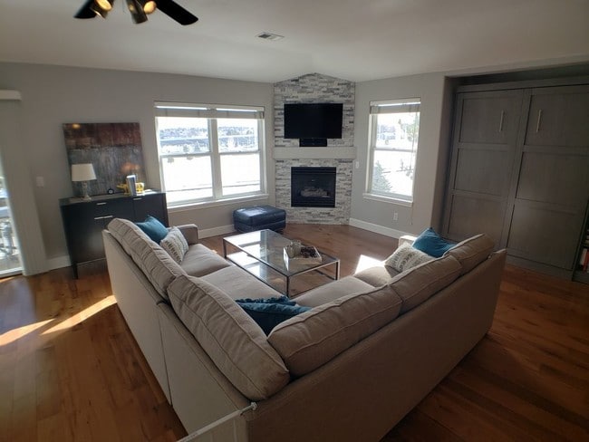 Photo - 6647 S Forest Way