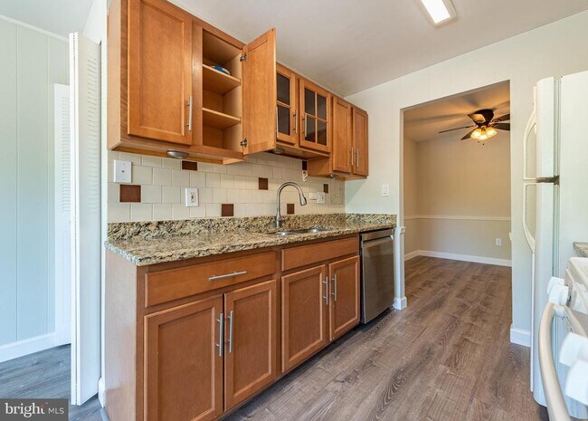 8723 Hayshed Ln Unit 31