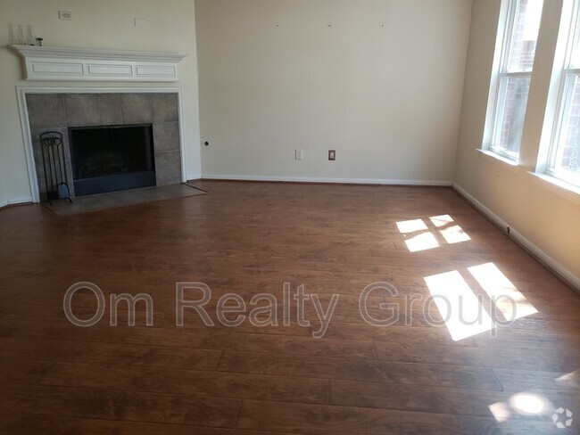 Building Photo - 110 Genesee Ridge Dr Rental