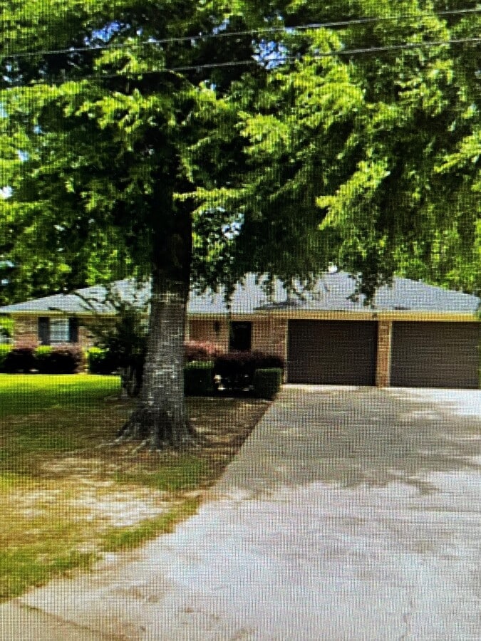 Photo - 608 Hilton Ave House