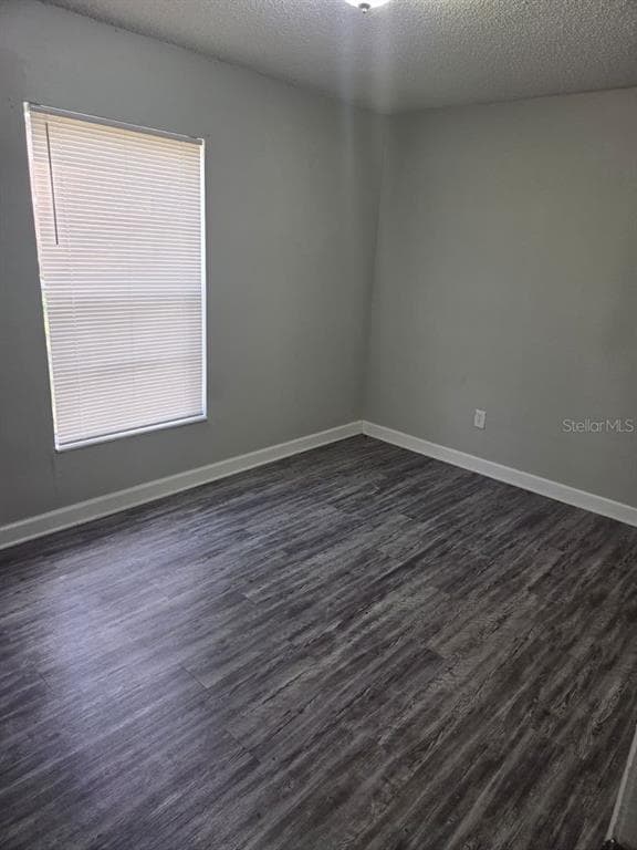 Photo - 2322 W St John St