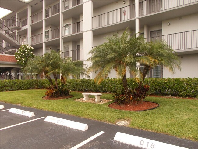 Photo - 1400 SW 124th Terrace Unit 205Q