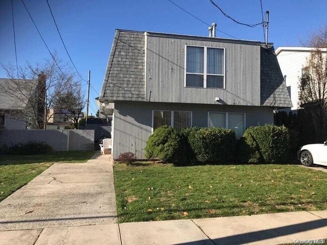 Photo - 35 Linwood Rd S