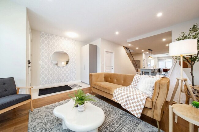 Photo - 10510-10132 132 St NW Unit SI ID1308611P