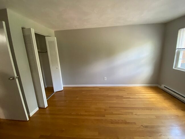 Photo - 55 Elmwood Park Unit 4