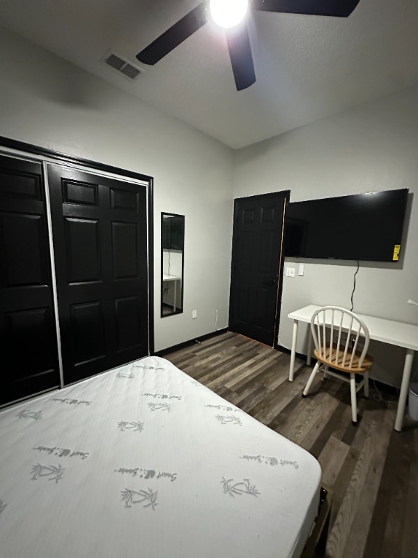 Photo - 1806 Superior Ct