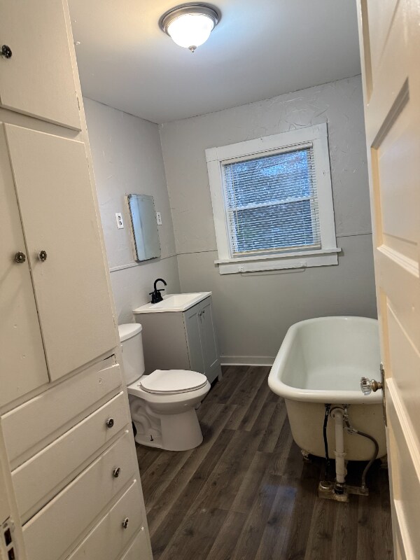 Photo - 211 S Foster St