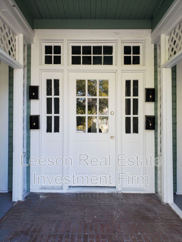 Photo - 523 Wichita St