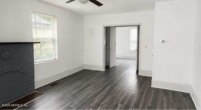 Building Photo - 346 Acosta St