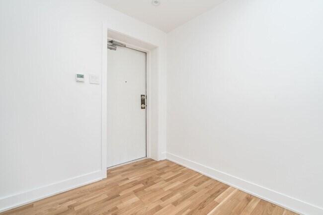 Photo - 39 Riverwood Pkwy Unit 17