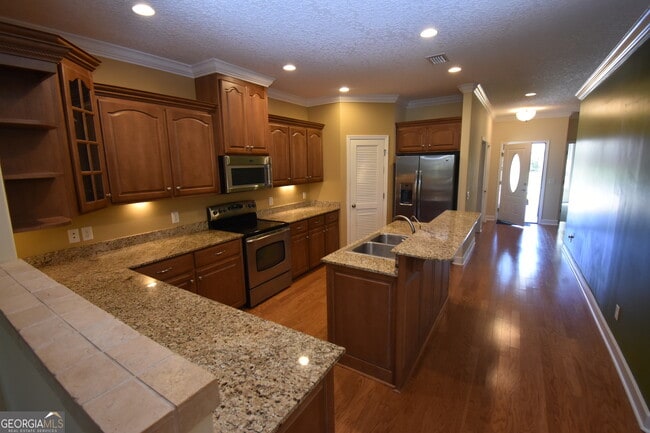 Photo - 102 Miller Dr