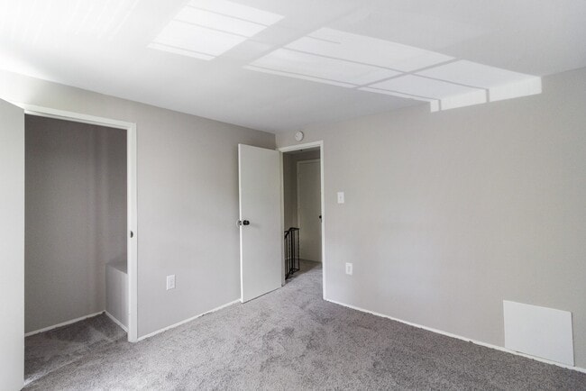 The Townhomes at River Crossing