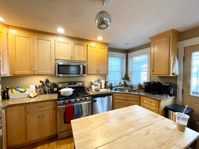 Photo - 23 Iroquois St Unidad 1