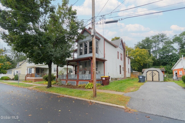 Building Photo - 9 Green Ridge Pl Unit #1 Rental
