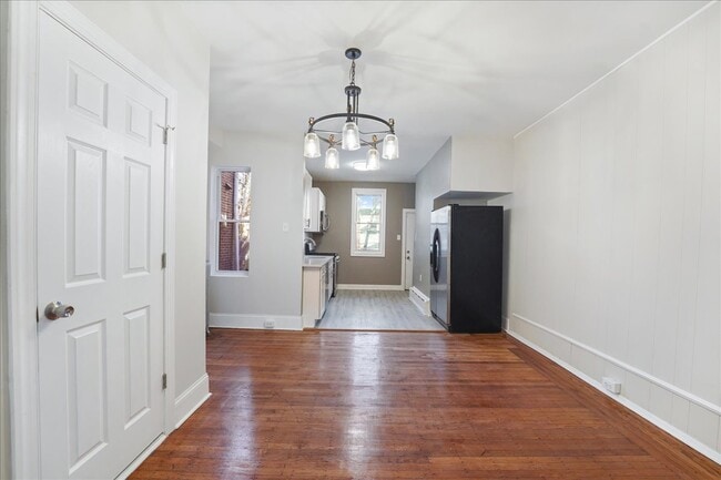 Photo - 5703 Willows Ave
