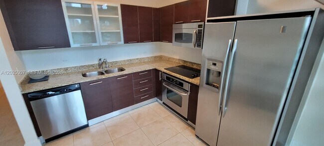 Photo - 41 SE 5th St Unit 805