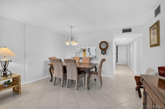 Photo - 15075 Witney Rd Unit 212