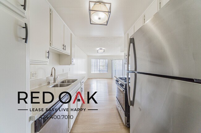 Photo - 11817 Victory Blvd Unit 114