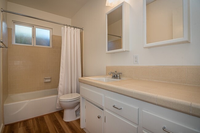 Photo - Charming 2 bedroom home in Cuesta by the sea