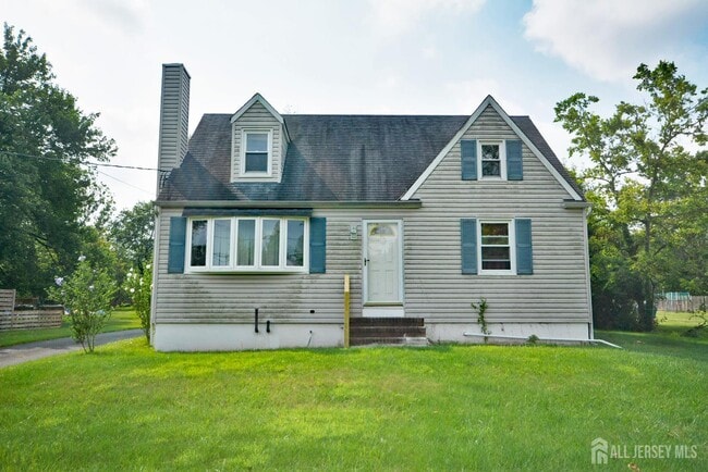 Building Photo - 355 Metlars Ln