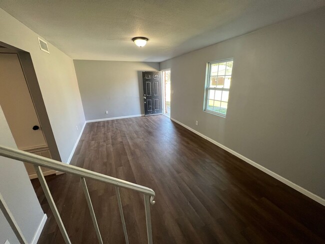 Photo - 427 30th Pl Apartment Unit A