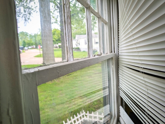 Photo - 7470 Sharon Dr