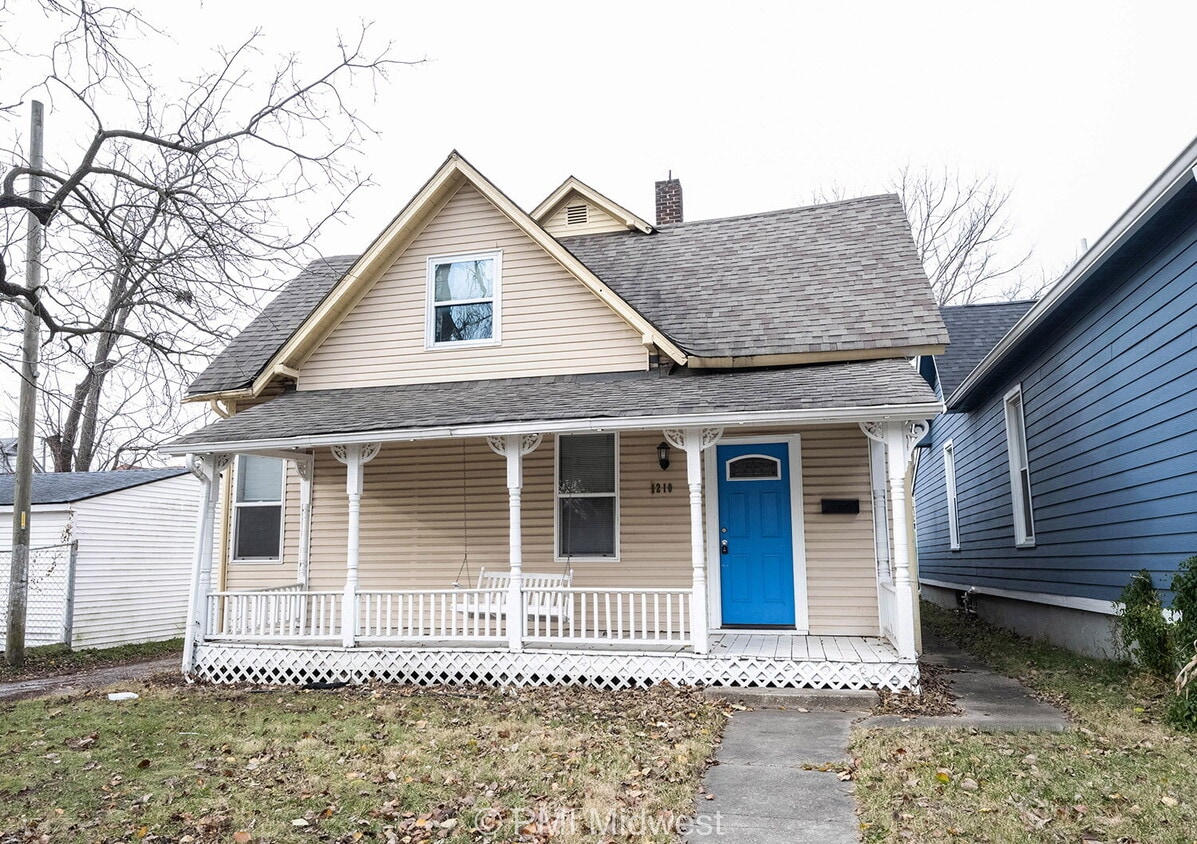 Photo - "Charming 3-Bed, 2-Bath Home with Gleaming Hardwood Floors at 1210 Dawson St, Indianapolis!"